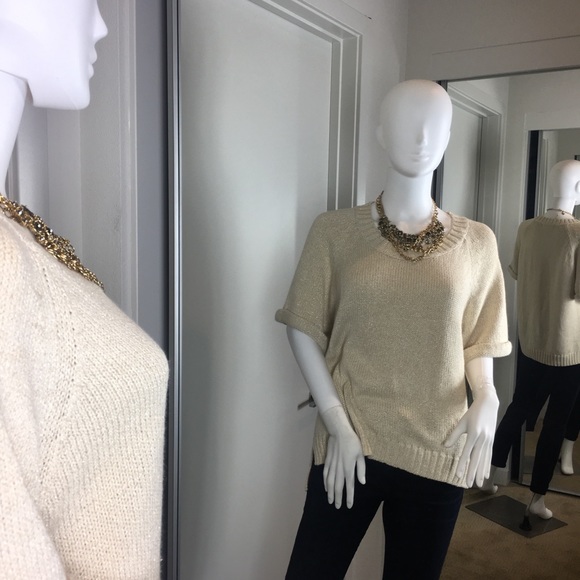 Short-sleeved boxy sweater with lurex thread. - Picture 4 of 8