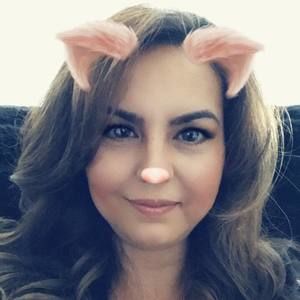 Meet your Posher, Carrie