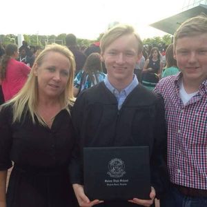 Meet your Posher, Aaron