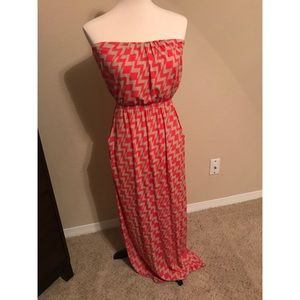 Maxi dress