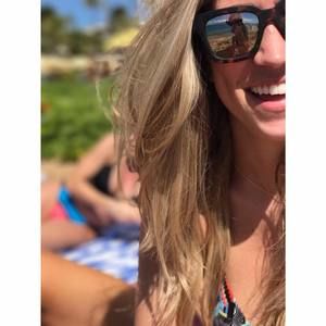 Meet your Posher, Taylor