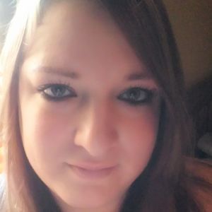 Meet your Posher, Elicia