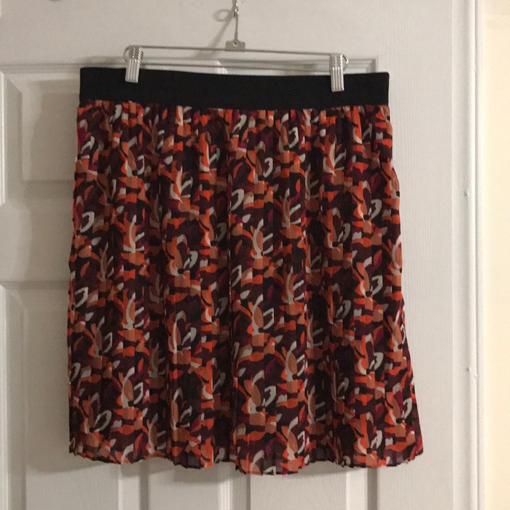Loft Pleated Skirt