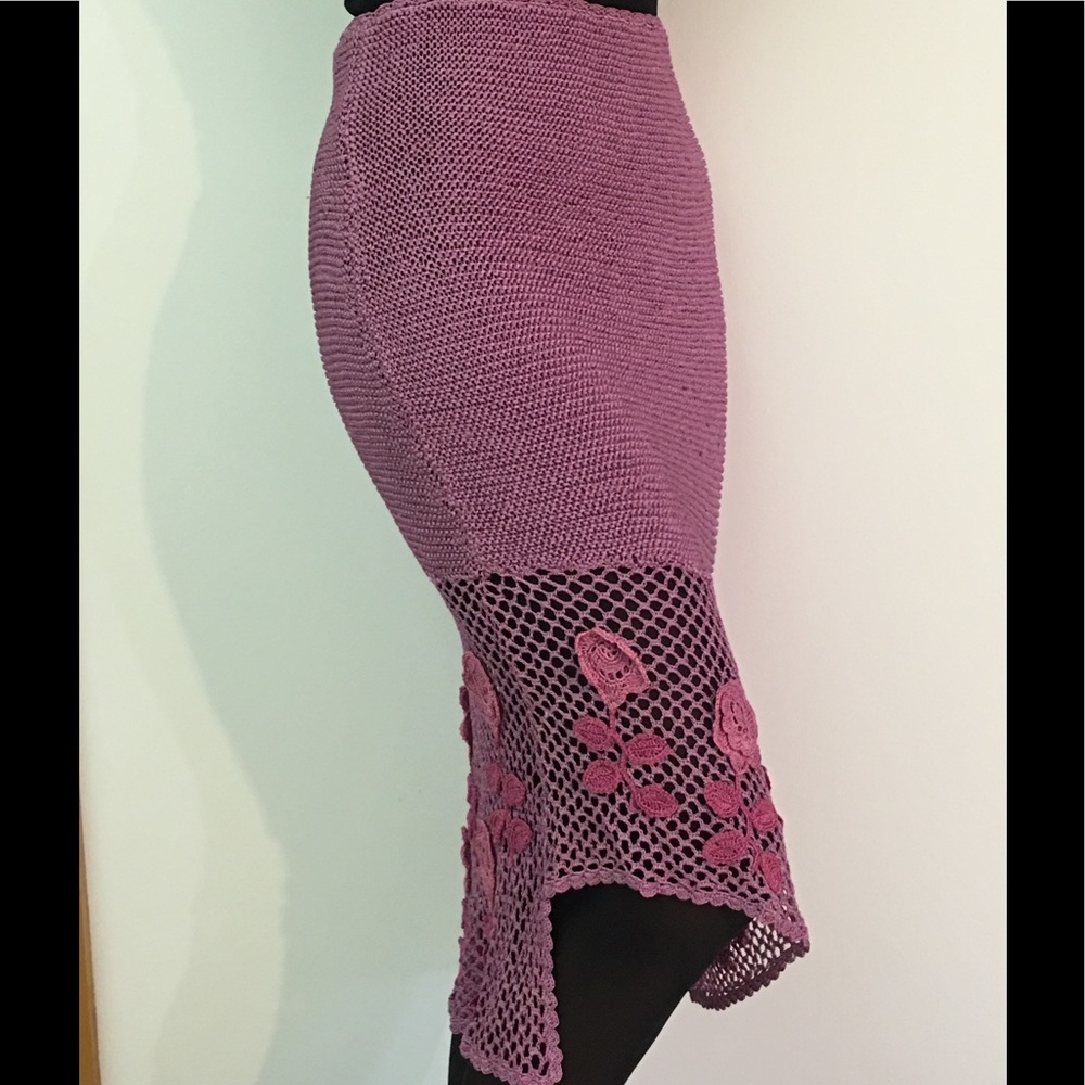 DK PINK HEAVY SILK FEELING KNIT UNEVEN HEM SKIRT - Picture 3 of 4