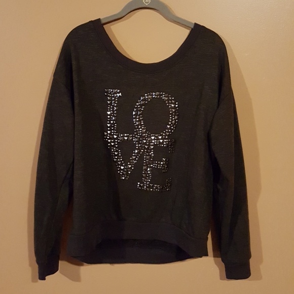 "Love" Sweater - Picture 1 of 4