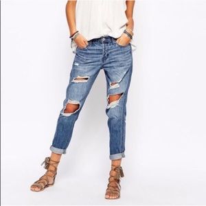 Hollister Boyfriend-Styled Jeans
