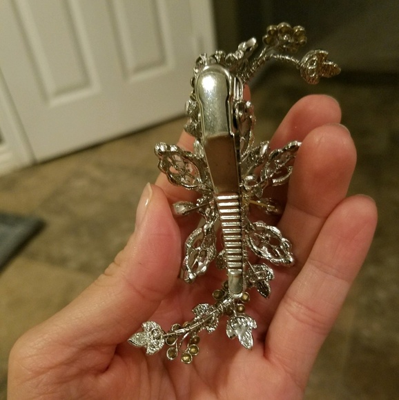 Silver Bridal/ Prom Hair Brooch - Clip - Picture 2 of 4