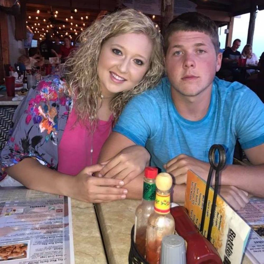 Meet your Posher, Caitlin