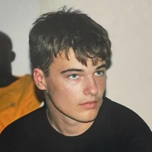 Meet your Posher, Henry