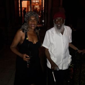 Meet your Posher, Marilyn