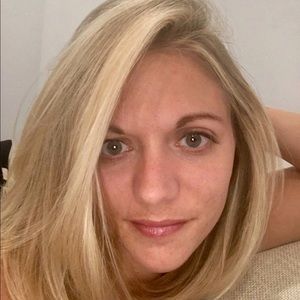 Meet your Posher, Tina