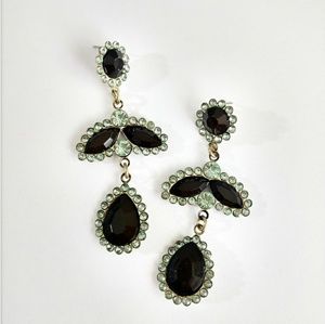 NWT H&M DANGLING EARRINGS NWT H&M DANGLING EARRINGS