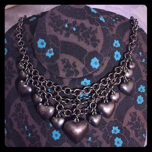 Dangling heart necklace