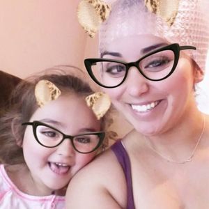 Meet your Posher, Mirian