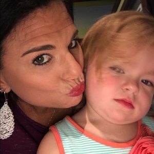 Meet your Posher, Melissa