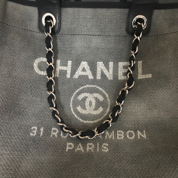 Chanel Deauville 💎Traded💎Distressed Grey Large - Picture 5 of 8