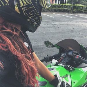 Meet your Posher, Toni