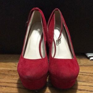 Sexy red wedges