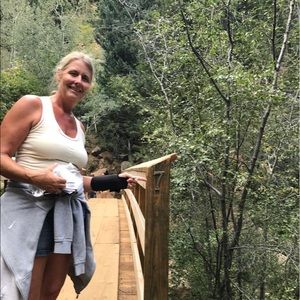 Meet your Posher, Aleta