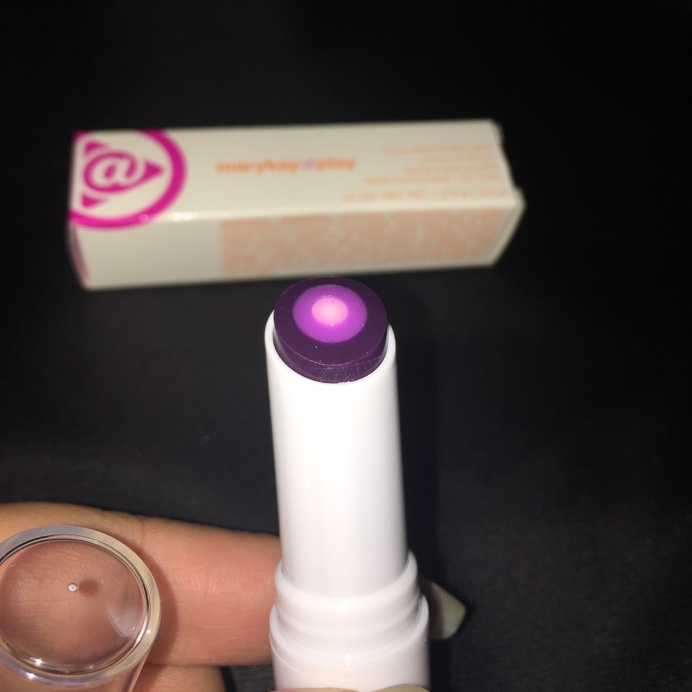 Mary Kay @ Play Tinted Balm