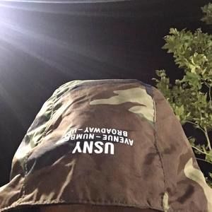 Meet your Posher, Dennis