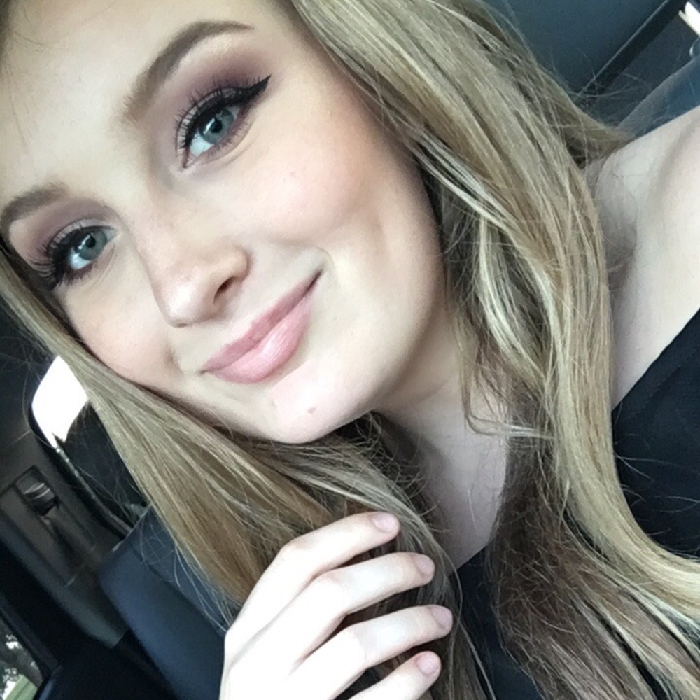 Meet your Posher, Rose