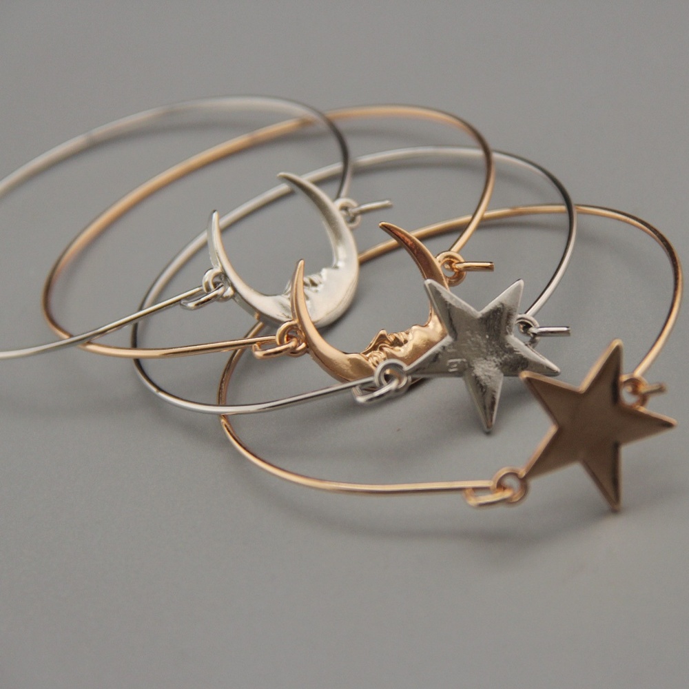💕Last One Moon/Star Cuff Bracelet - Picture 5 of 5