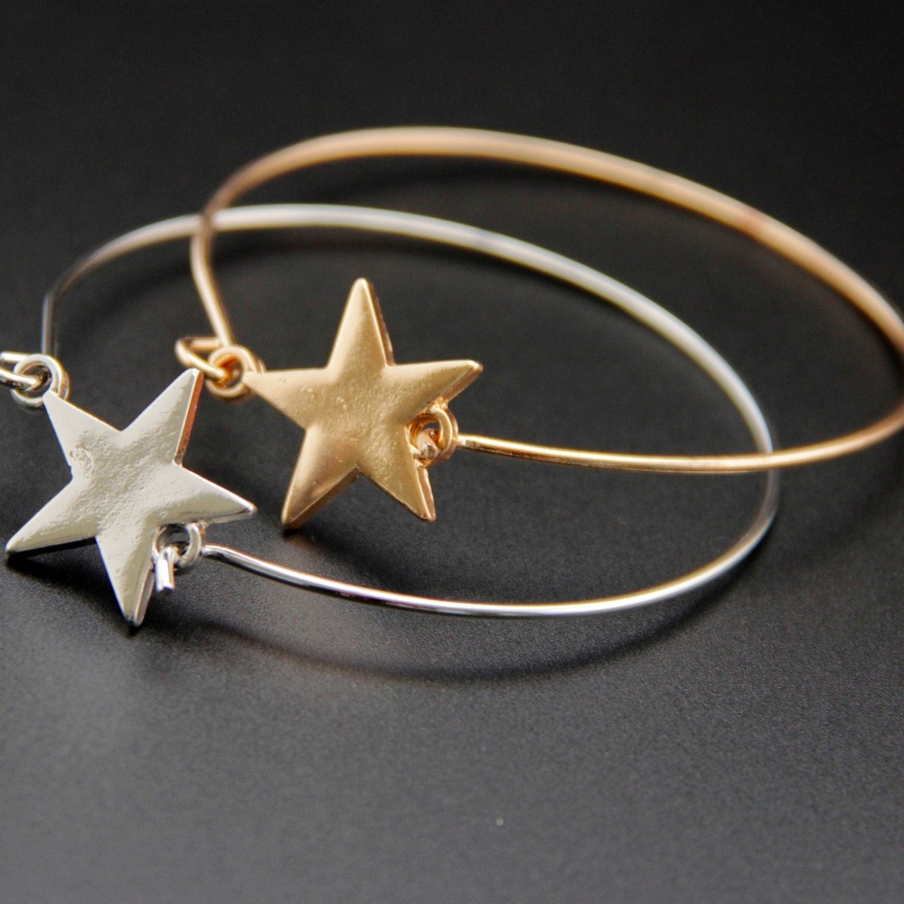 💕Last One Moon/Star Cuff Bracelet - Picture 4 of 5