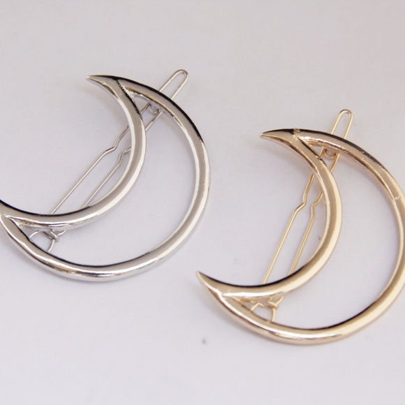 ❤️❤️❤️last one!!!!!Moon Hair Clip - Picture 2 of 3