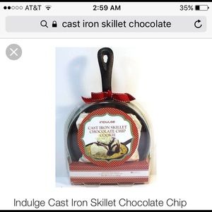 CAST IRON SKILLET