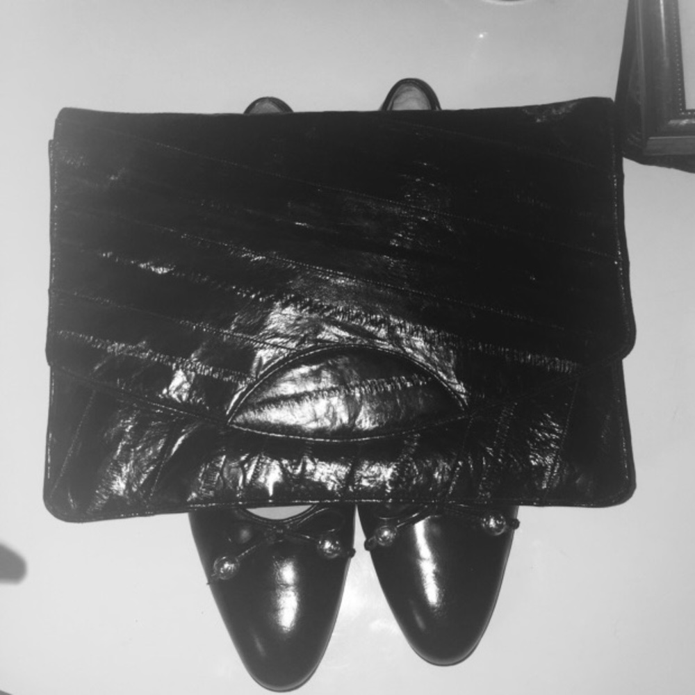 Vintage EEL skin clutch