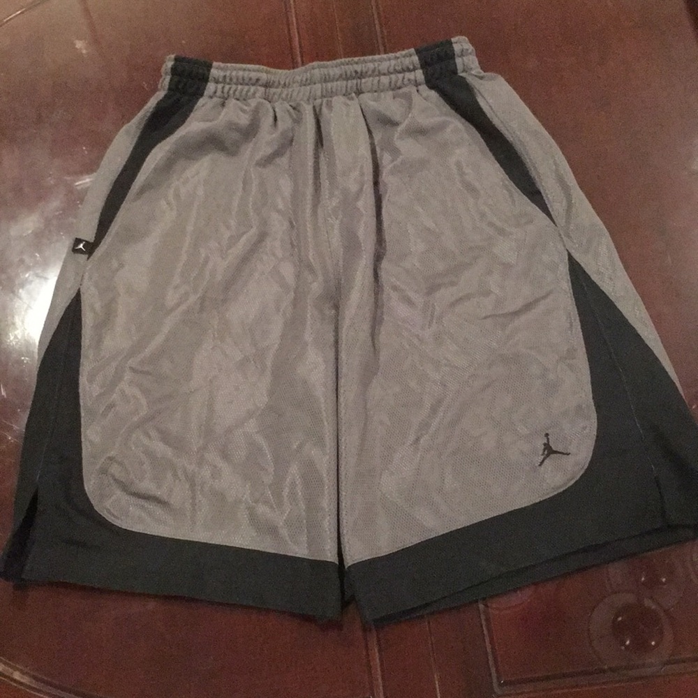 🏀 Air Jordan Basketball Shorts (Dri-Fit) Size XL