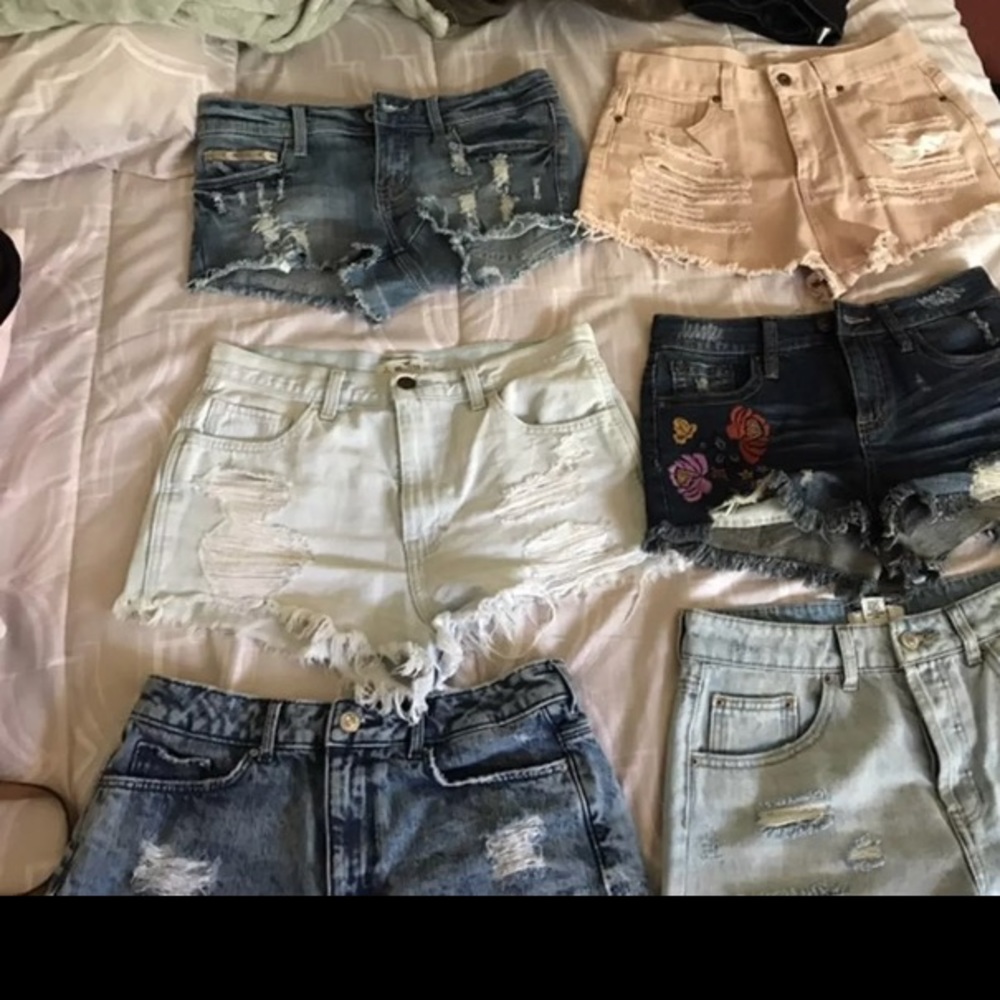 BUNDLE