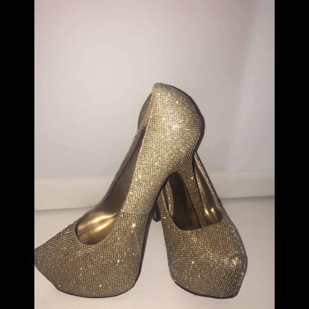 Gold Stilletos