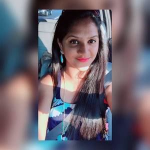 Meet your Posher, Priyanka