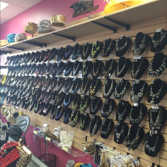 Meet your Posher, Thelma - Picture 7 of 8