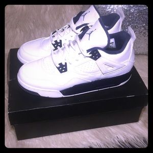 Rare Retro air Jordan 4 🔥🔥Columbia🔥🔥