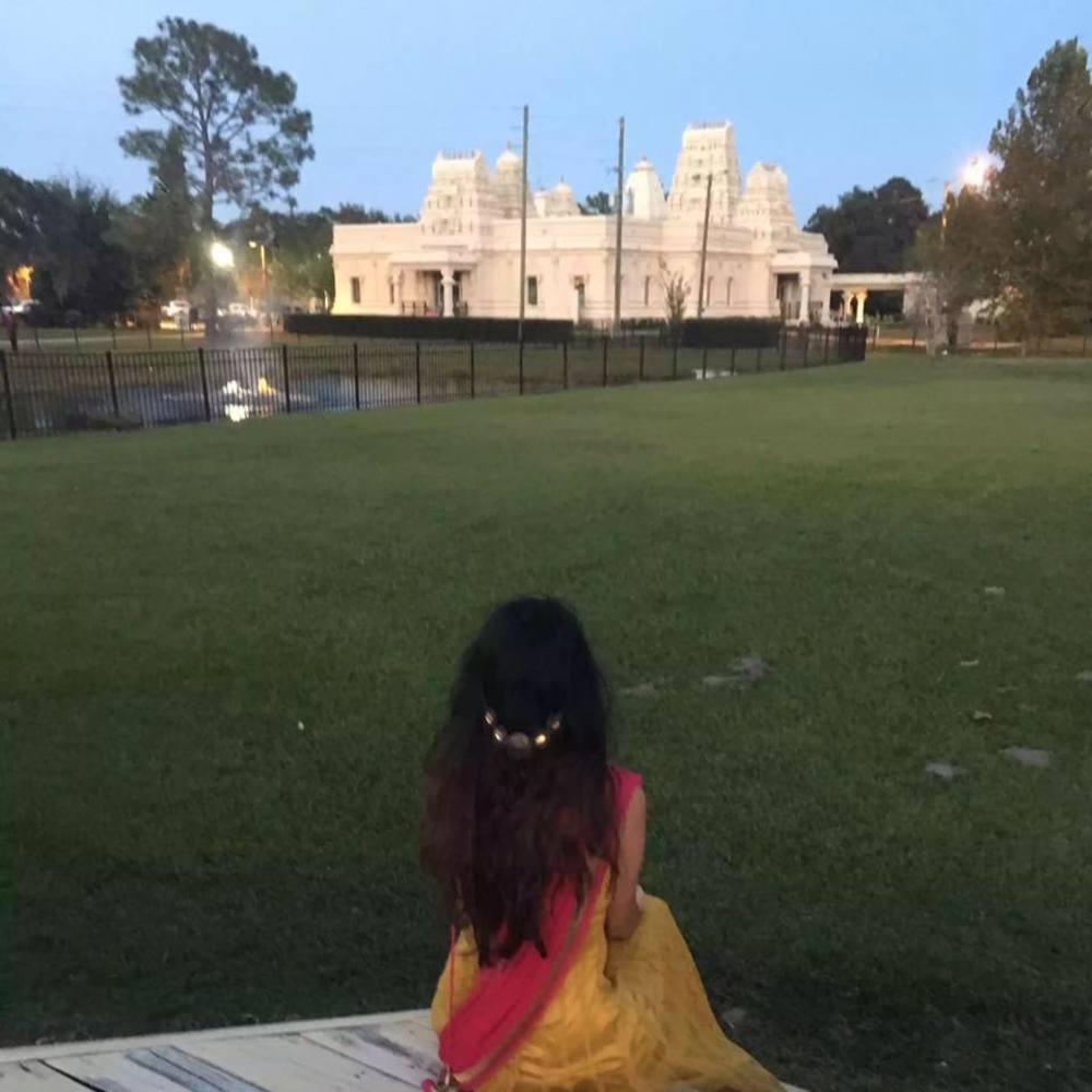 Meet your Posher, Saloni