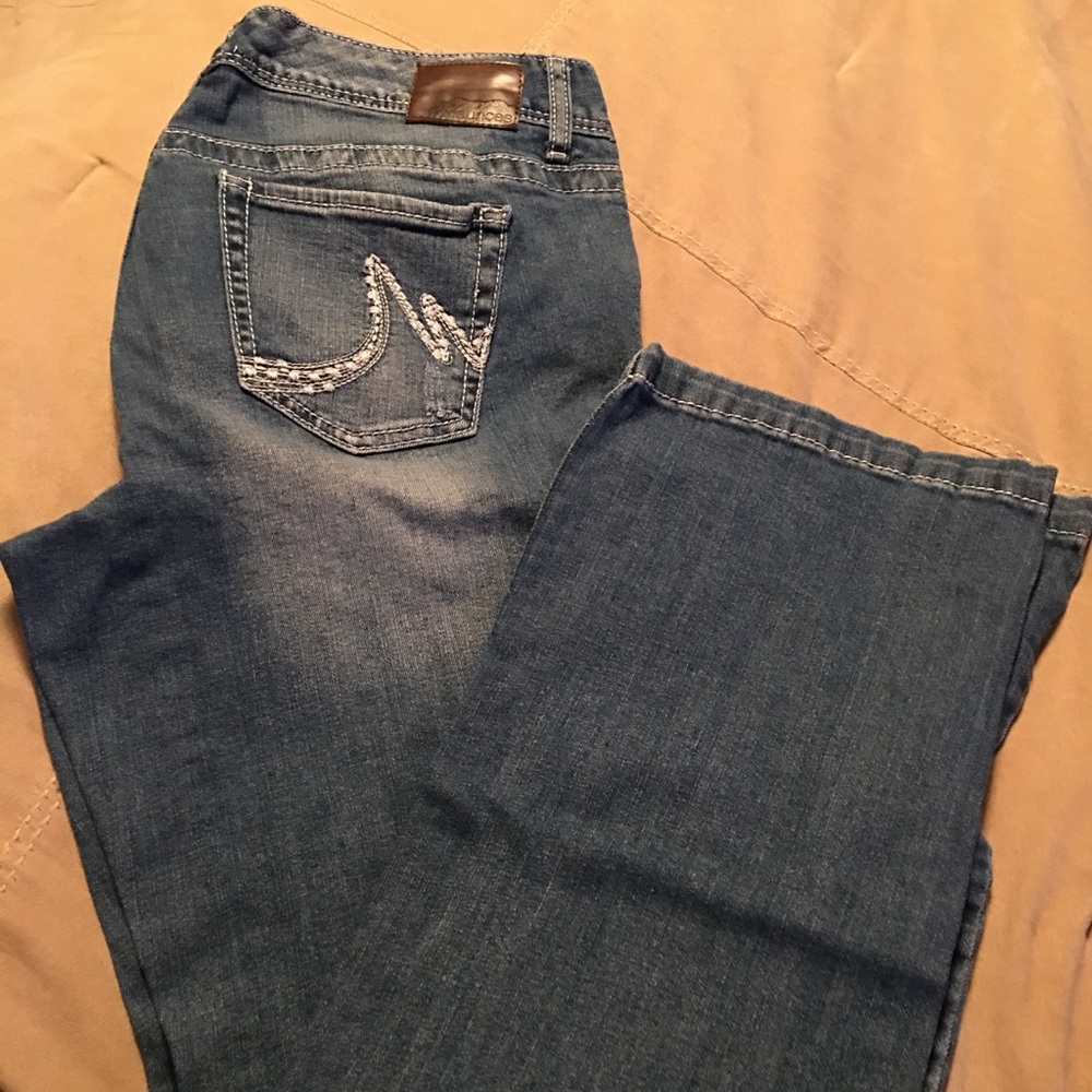 Maurice's jeans only worn a couple of times.