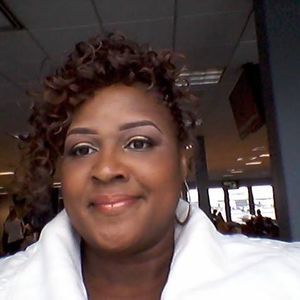 Meet your Posher, Veronica