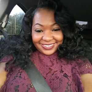 Meet your Posher, Tiera