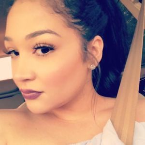 Meet your Posher, Vanessa