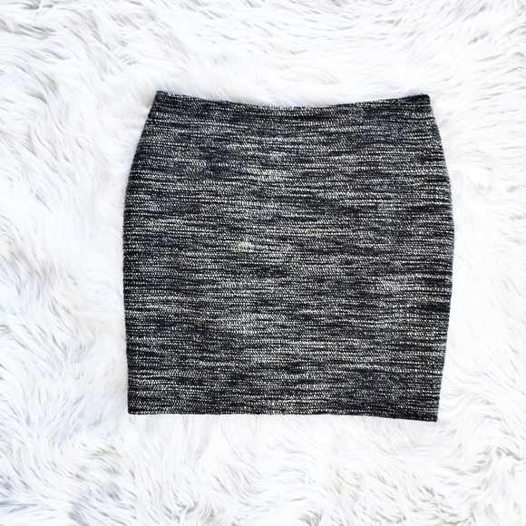 Ann Taylor Factory Dresses & Skirts - Ann Taylor tweed mini skirt