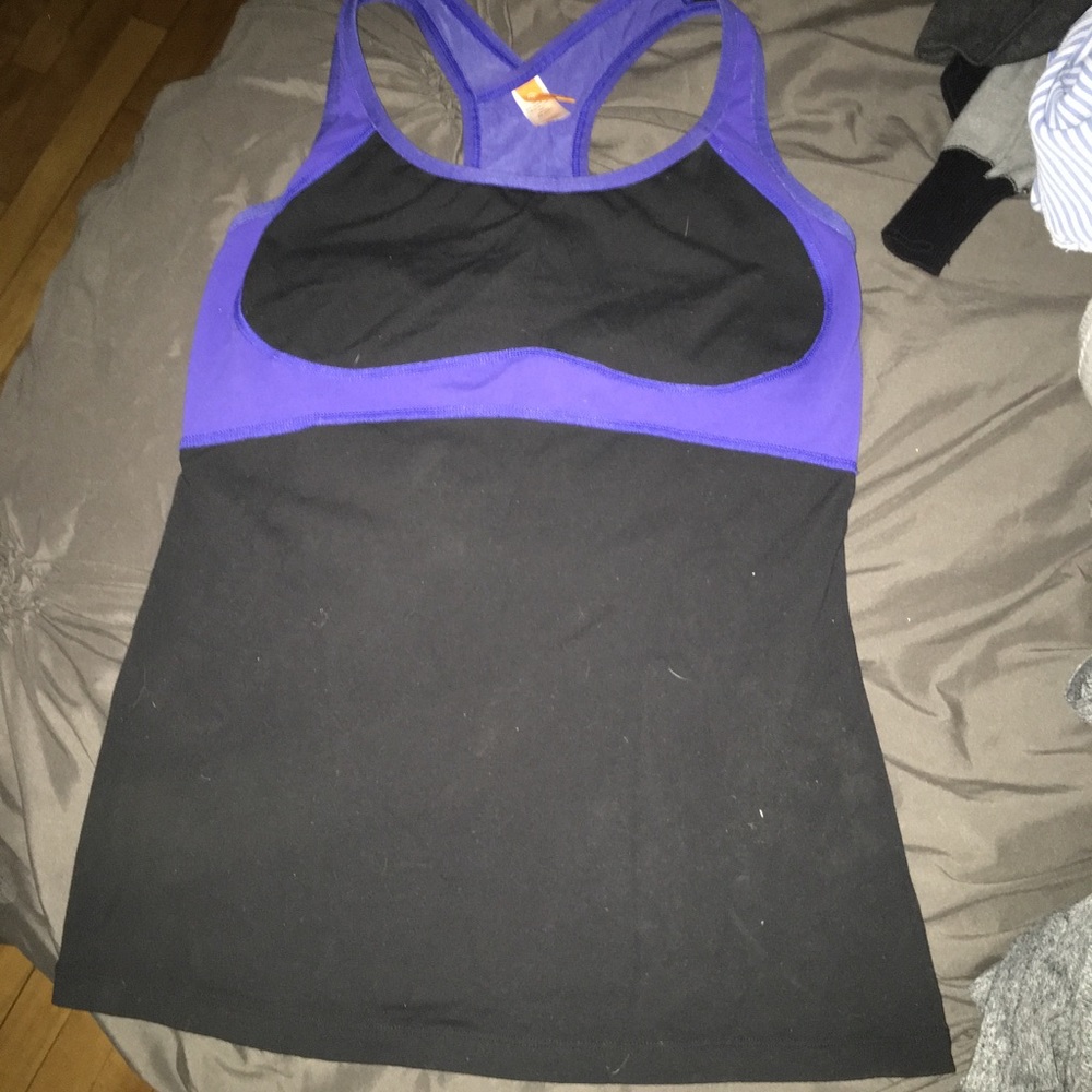 Lucy fitted workout tank with built in bra