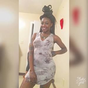 Meet your Posher, Tiaa a.