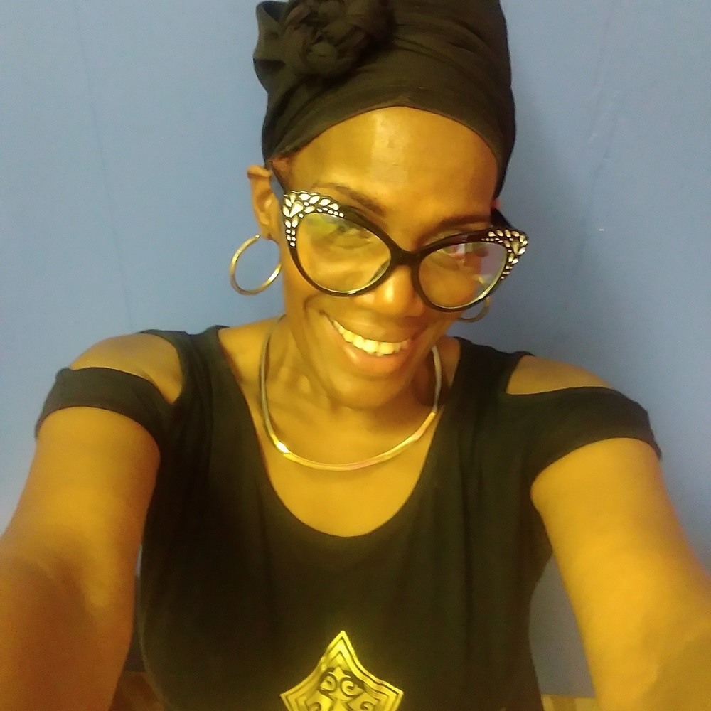 Meet your Posher, Tracey