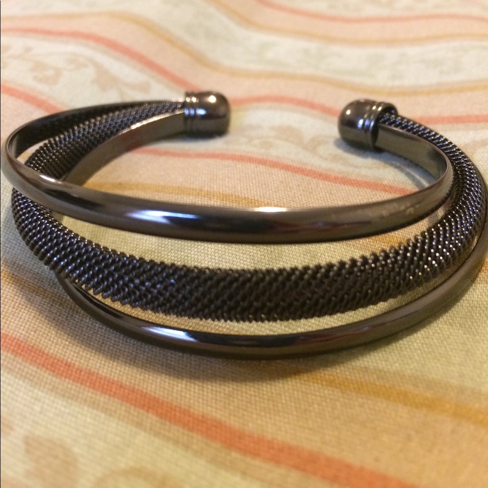 Lia Sophia "Meshed" bracelet