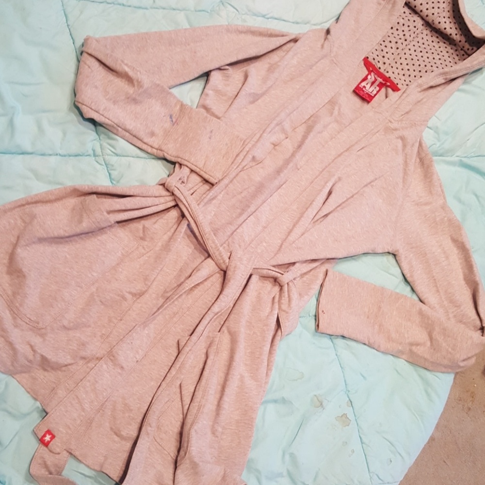 Short Ladies Robe