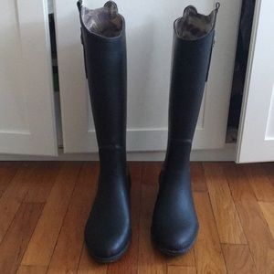 Sam Edelman black matte rain boots