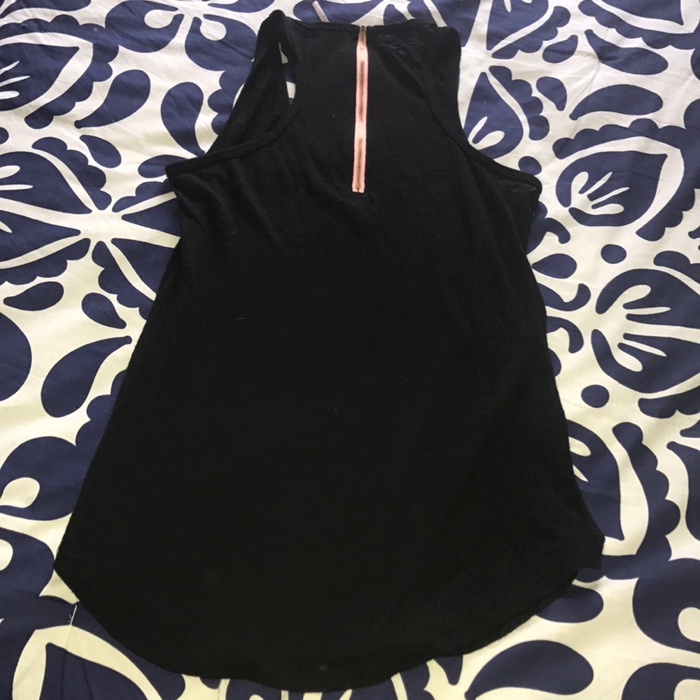 Embellished tank - Picture 2 of 4